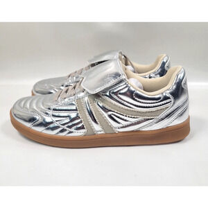 Steve Madden MADRID Silver Metallic Sneakers Womens Size 8 Lace Up Shoes
